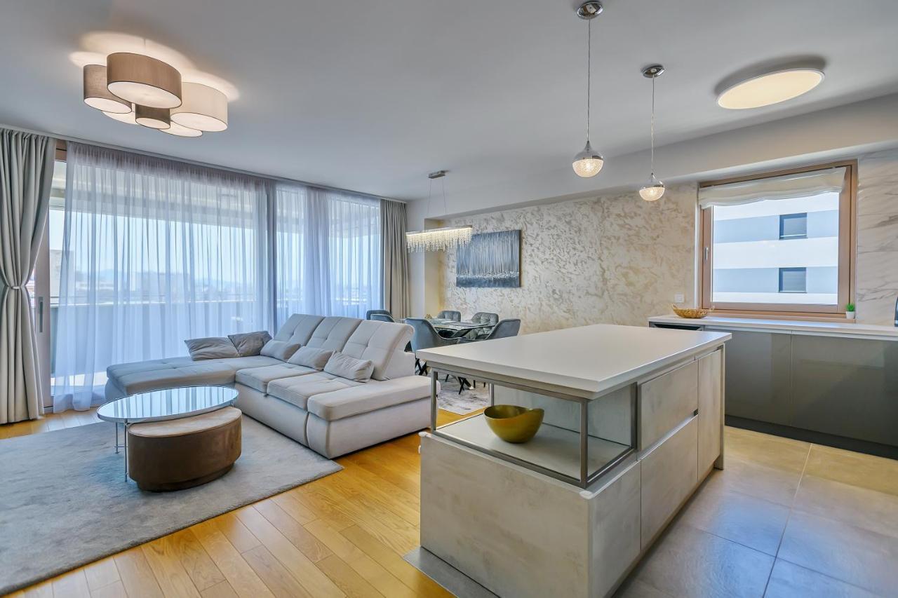 Luxury Apartment Sunset Zadar - With Garage And Balcony Exterior photo